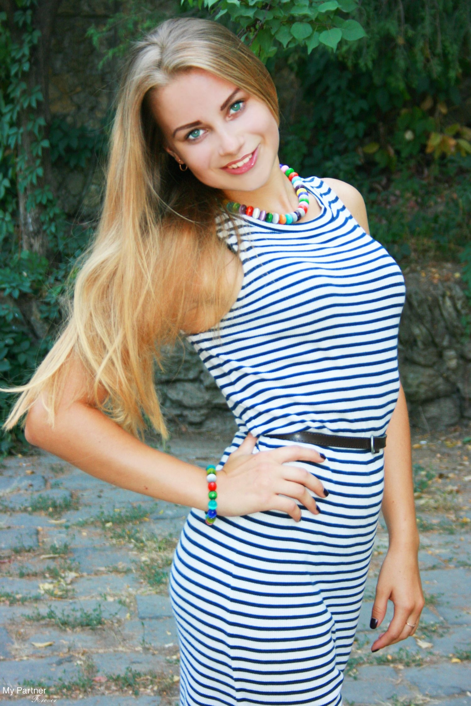Beautiful Ukrainian Single Woman Veronica From Kiev Yo Hair Color My