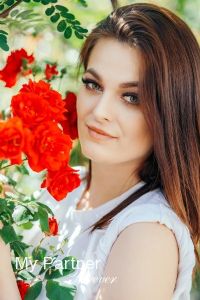 Dating Site to Meet Charming Ukrainian Lady Mariya from Zaporozhye, Ukraine