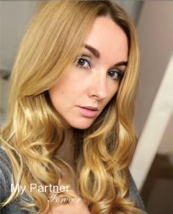 Dating Site to Meet Sexy Ukrainian Girl Tatiyana from Kiev, Ukraine