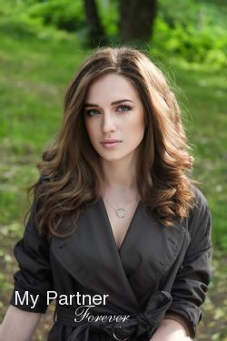 Dating with Pretty Russian Lady Anastasiya from Almaty, Kazakhstan
