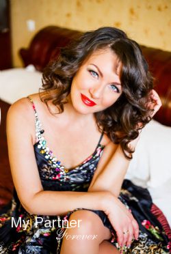Datingsite to Meet Sexy Ukrainian Lady Yuliya from Zaporozhye, Ukraine