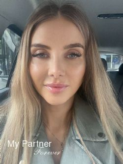 International Marriage Agency Service to Meet Nataliya from Kiev, Ukraine