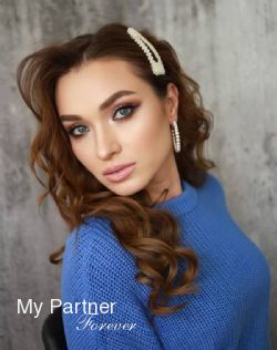 Meet Stunning Ukrainian Girl Marina from Zaporozhye, Ukraine
