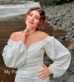 Ukrainian Woman Seeking Men - Nadezhda from Kiev, Ukraine