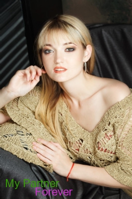 Dating Site to Meet Gorgeous Belarusian Lady Kamila from Grodno, Belarus