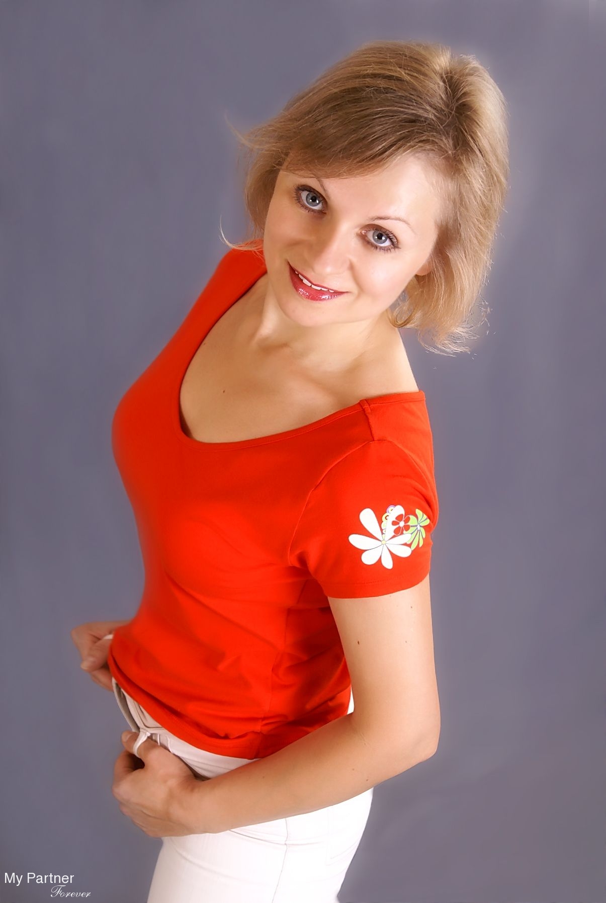 Datingsite to Meet Pretty Ukrainian Woman Lyudmila from Cherkasy, Ukraine