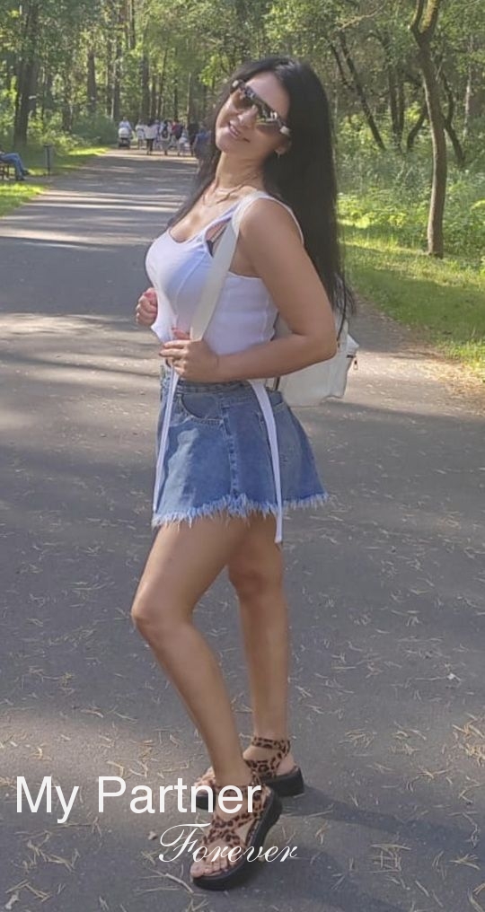 Belarusian Girl Looking for Men - Elena from Grodno, Belarus