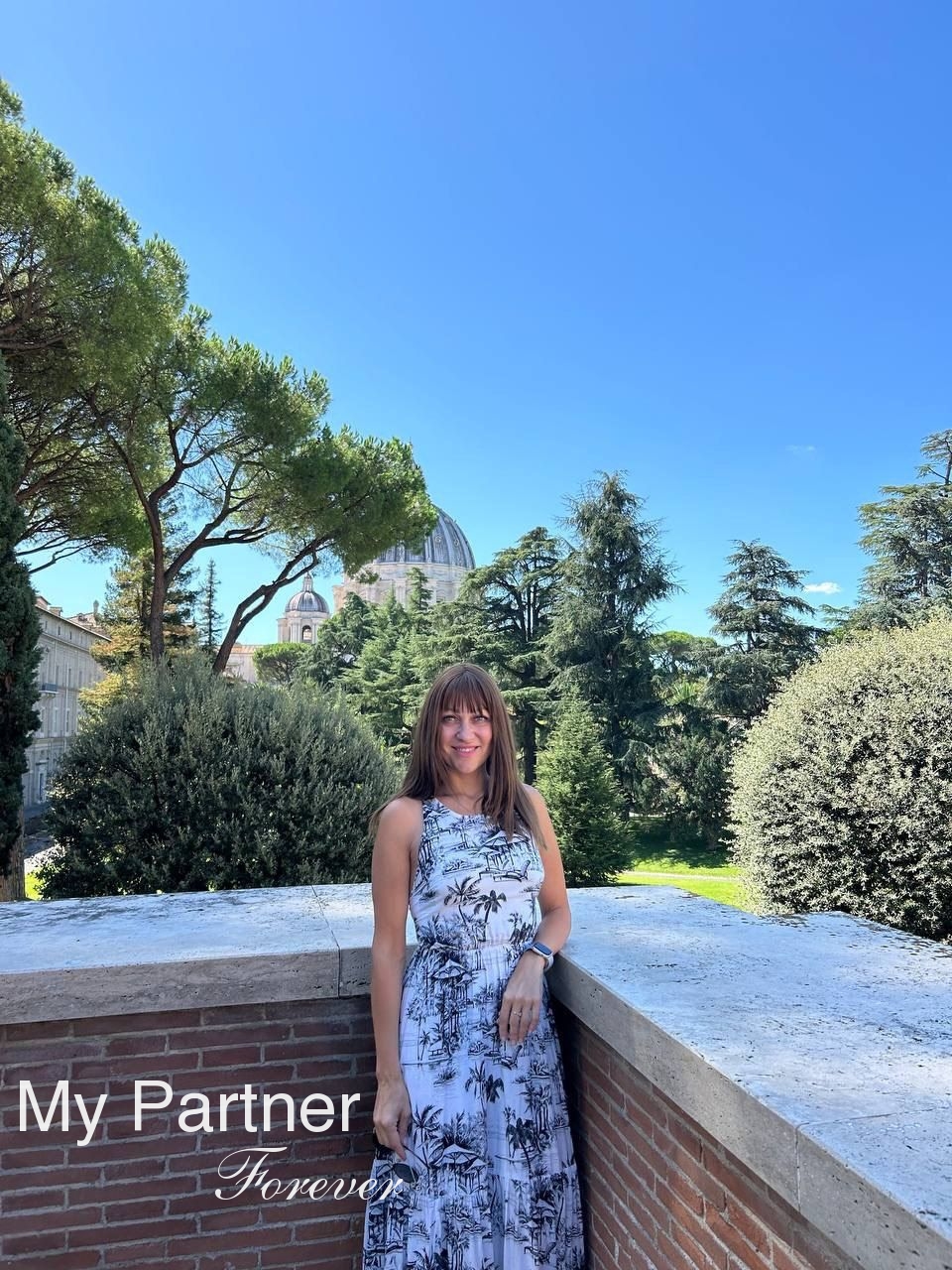 Charming Girl from Ukraine - Elena from Dniepropetrovsk, Ukraine