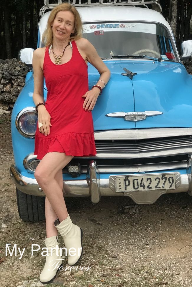 Dating Service to Meet Sexy Belarusian Lady Nataliya from Grodno, Belarus