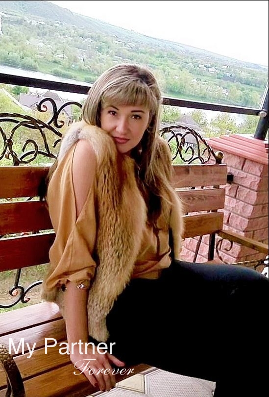 Dating Site to Meet Beautiful Ukrainian Girl Irina from Vinnitsa, Ukraine