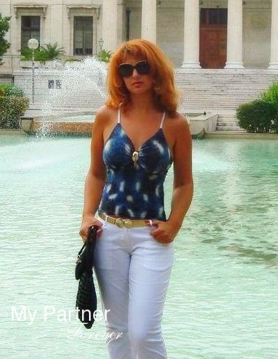 Dating Site to Meet Charming Ukrainian Girl Zhanna from Vinnitsa, Ukraine