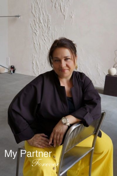 Dating Site to Meet Pretty Ukrainian Lady Irina from Kiev, Ukraine