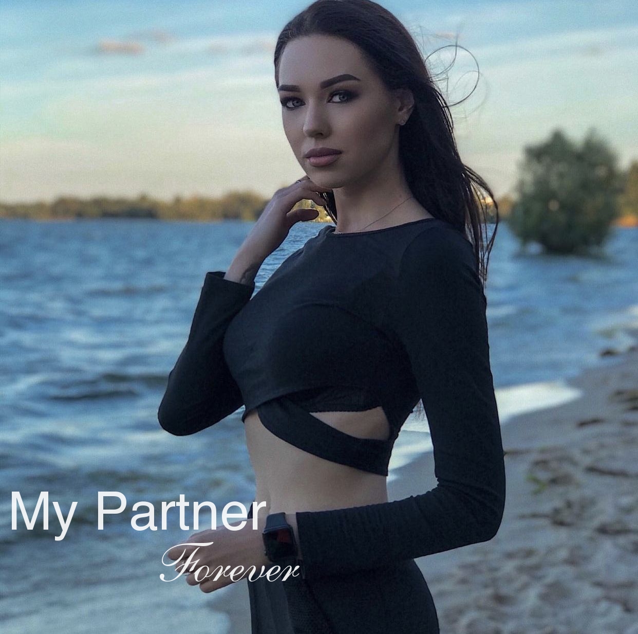 Dating Site to Meet Sexy Ukrainian Lady Alina from Kiev, Ukraine