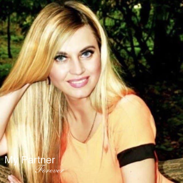 Dating Site to Meet Single Ukrainian Woman Viktoriya from Chernigov, Ukraine