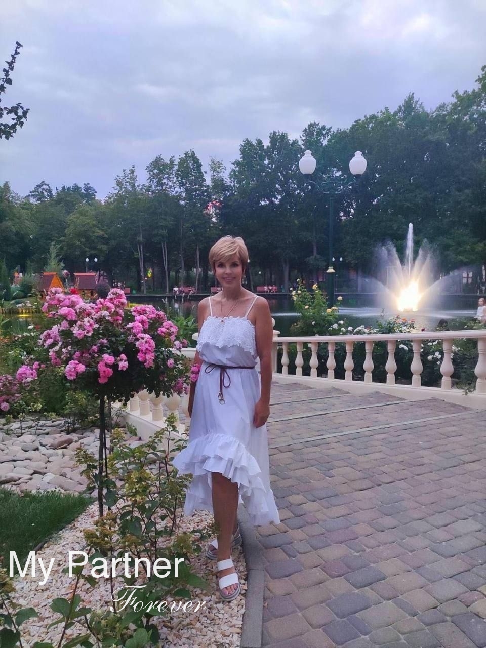 Dating Site to Meet Stunning Ukrainian Lady Nataliya from Kharkov, Ukraine