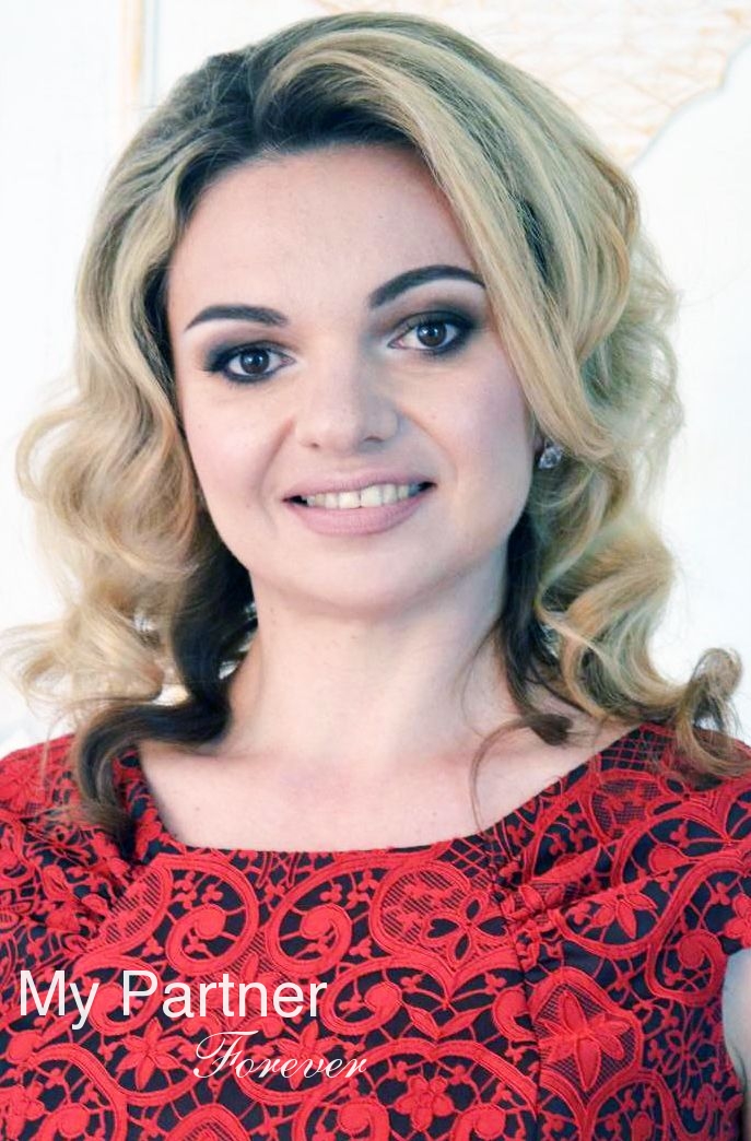 Dating Site to Meet Stunning Ukrainian Lady Vita from Donetsk, Ukraine
