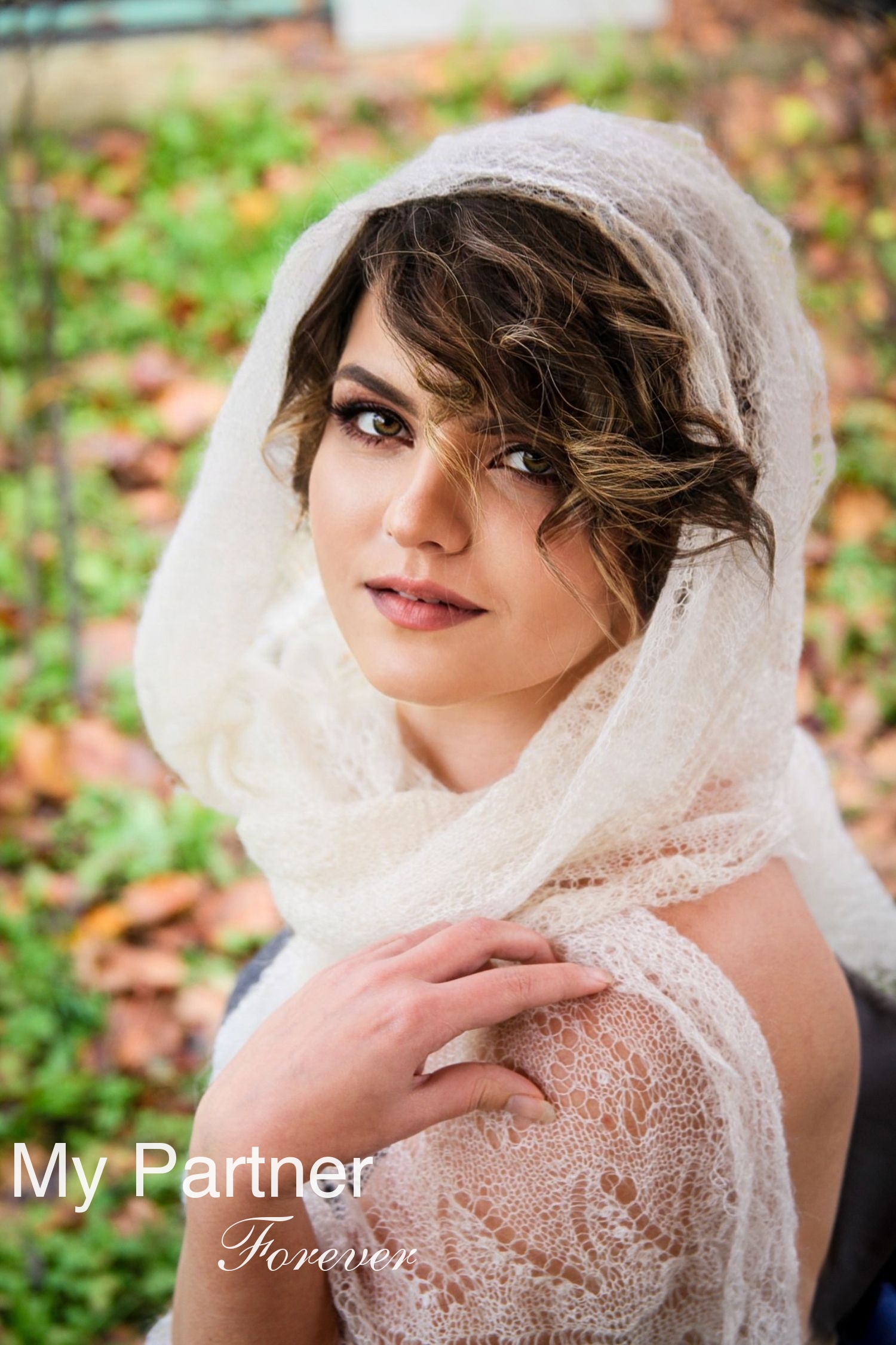 Dating with Charming Russian Woman Valentina from Almaty, Kazakhstan