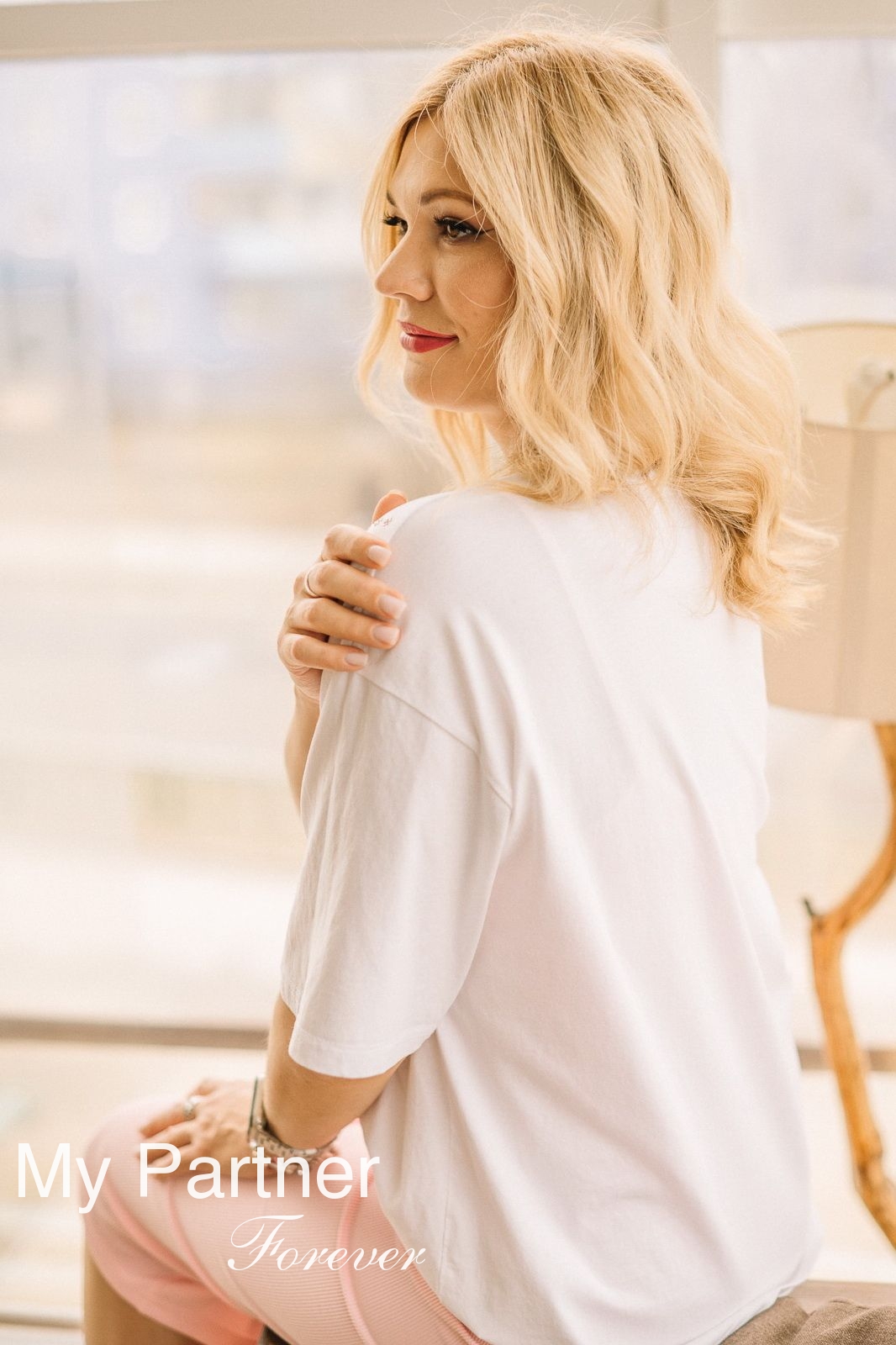 Dating with Sexy Russian Woman Nataliya from Novgorod, Russia