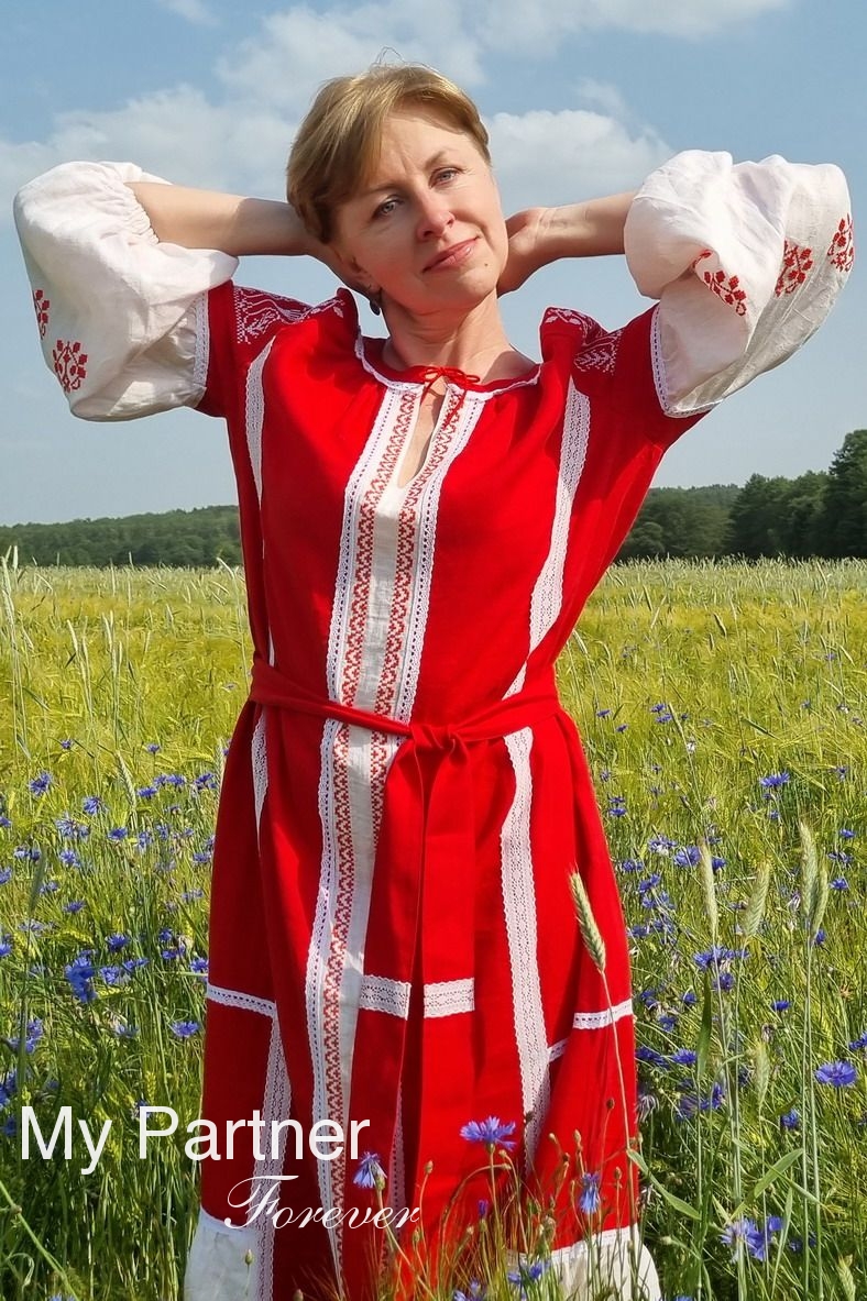 Dating with Single Belarusian Girl Oksana from Minsk, Belarus