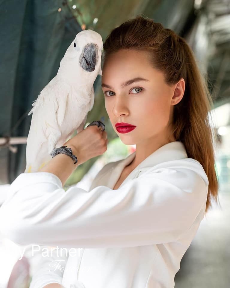 Datingsite to Meet Beautiful Ukrainian Girl Ekaterina from Kiev, Ukraine