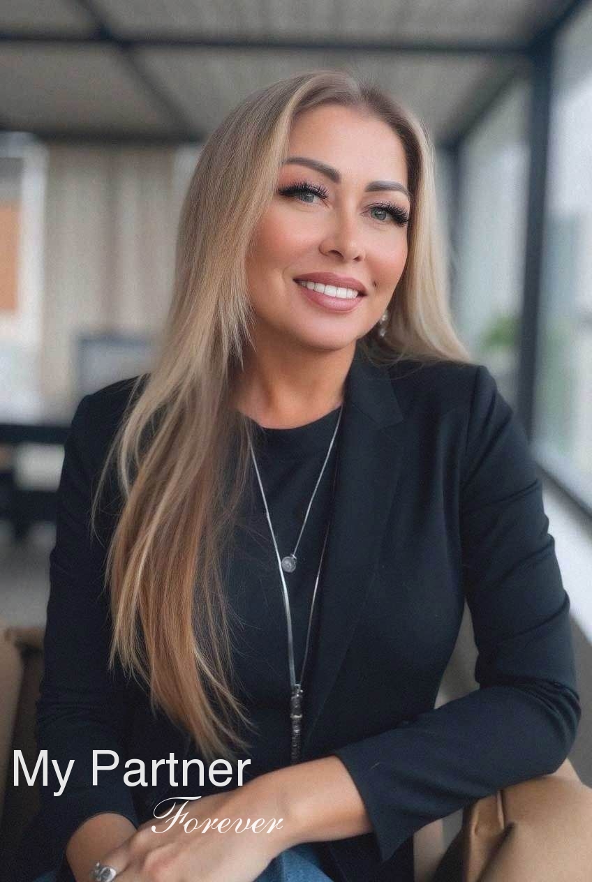 Datingsite to Meet Beautiful Ukrainian Woman Anna from Kiev, Ukraine