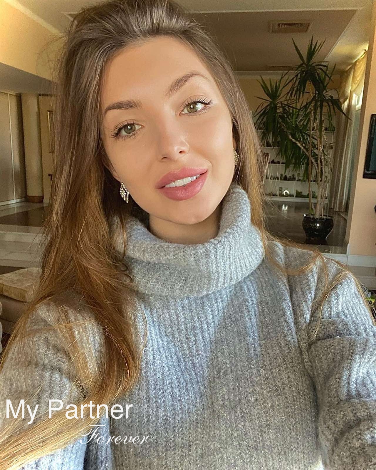 Datingsite to Meet Beautiful Ukrainian Woman Marina from Kiev, Ukraine