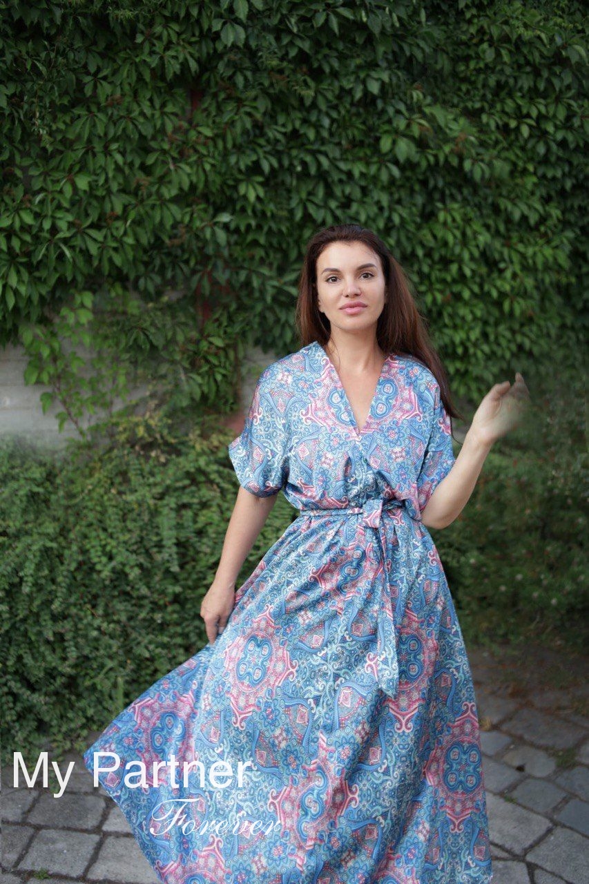Datingsite to Meet Gorgeous Ukrainian Woman Tatiyana from Donetsk, Ukraine