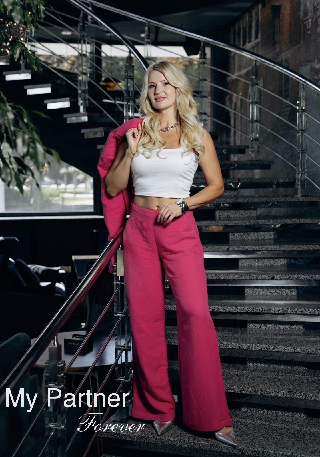 Datingsite to Meet Pretty Ukrainian Girl Yuliya from Sumy, Ukraine