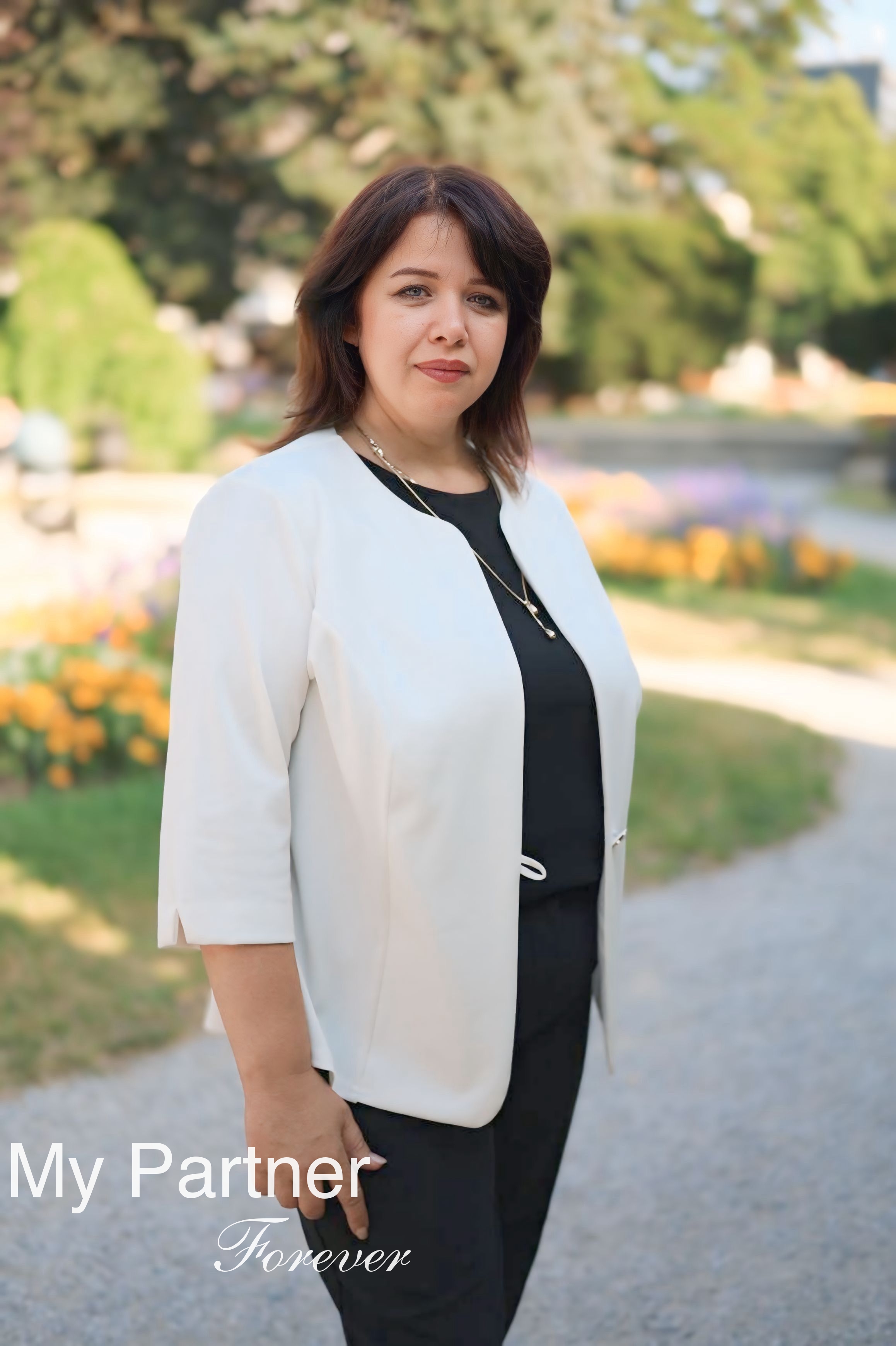 Datingsite to Meet Single Ukrainian Girl Yuliya from Kharkov, Ukraine