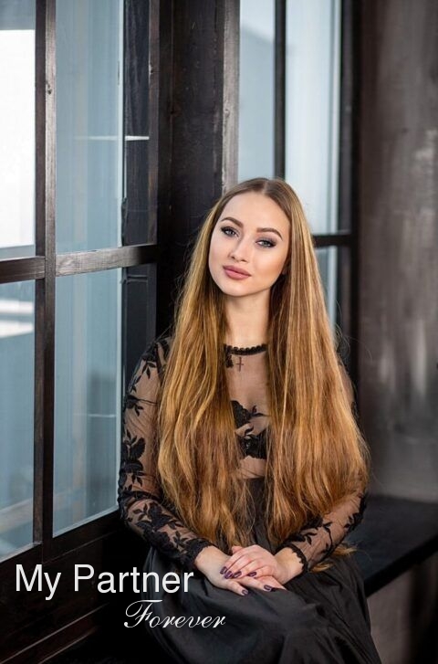 Datingsite to Meet Single Ukrainian Lady Yana from Dniepropetrovsk, Ukraine