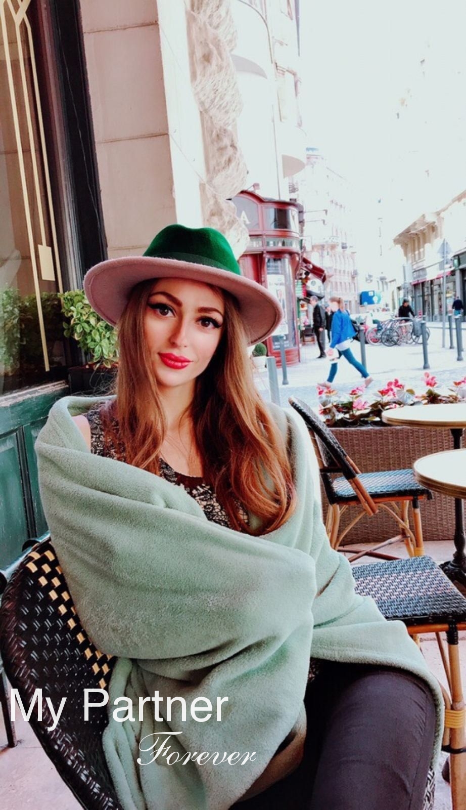 Datingsite to Meet Teona from Kiev, Ukraine
