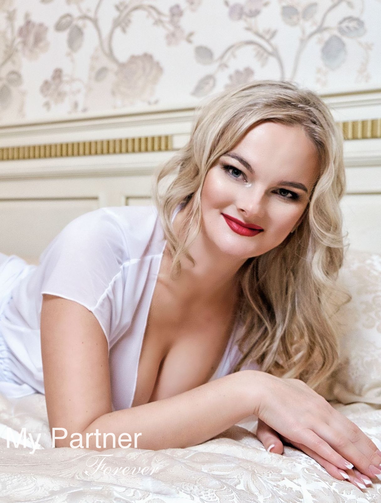 Gorgeous Woman from Ukraine - Elena from Poltava, Ukraine