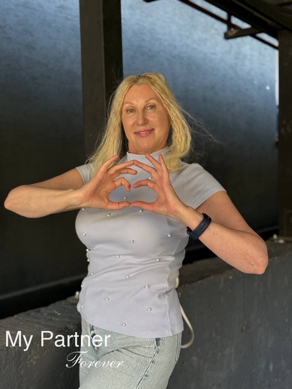 International Matchmaking to Meet Anzhelika from Ivano-Frankovsk, Ukraine