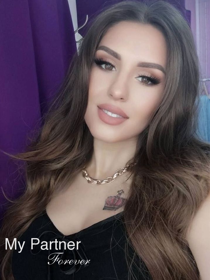 Meet Single Ukrainian Woman Anzhela from Cherkasy, Ukraine