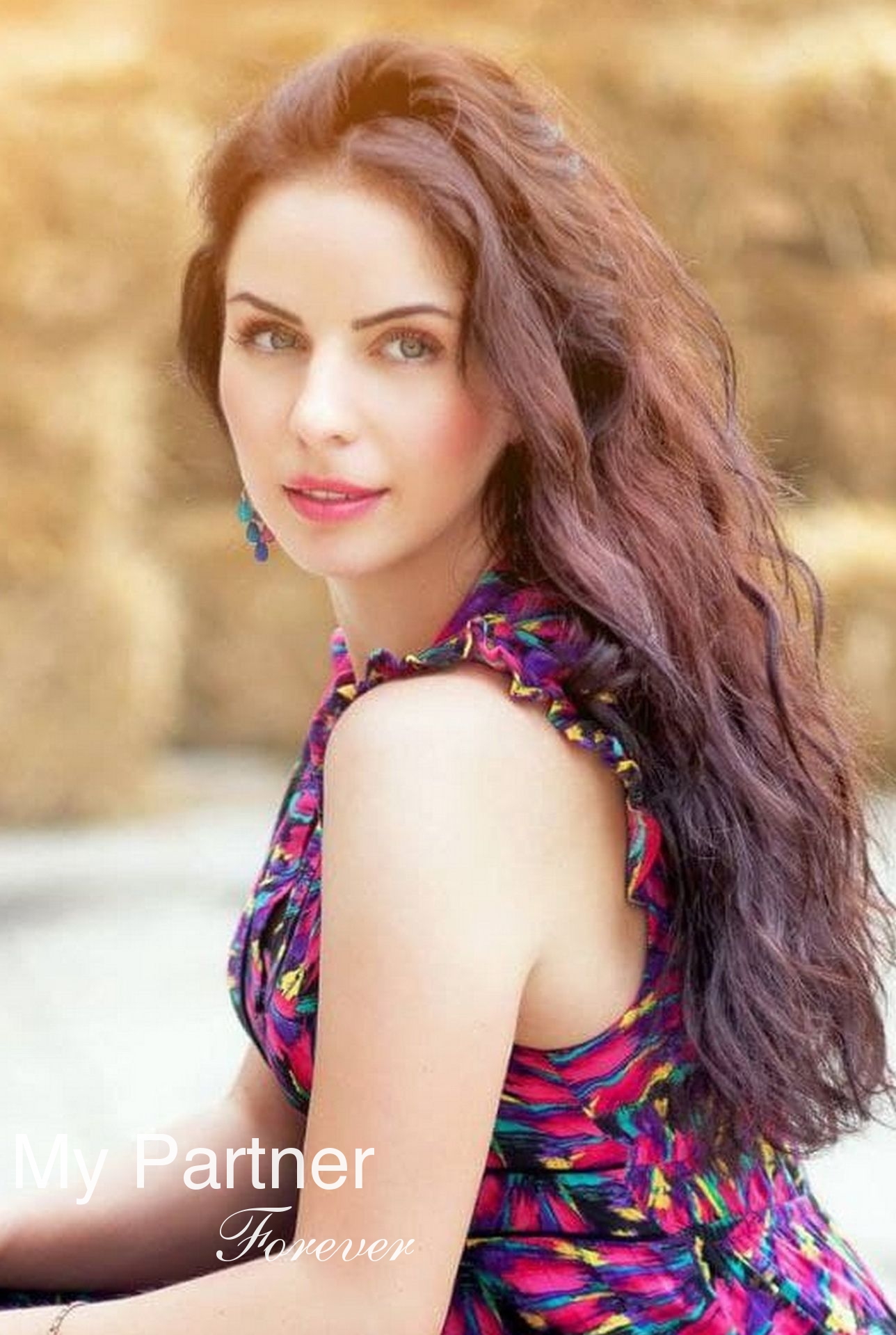 Online Dating with Stunning Ukrainian Woman Marina from Kharkov, Ukraine