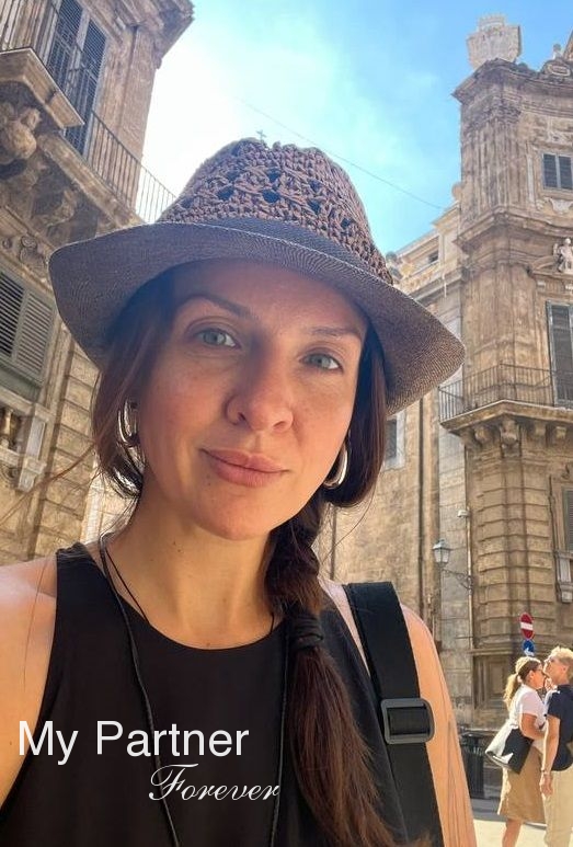 Pretty Girl from Ukraine - Evgeniya from Kiev, Ukraine