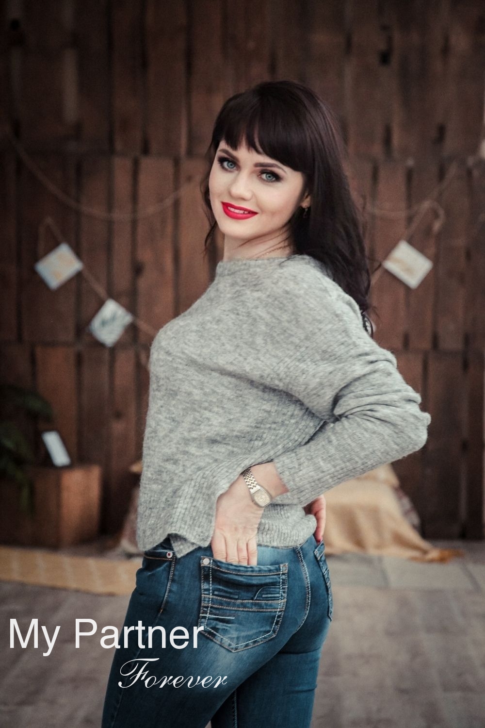 Russian Girls Matchmaking - Meet Yuliya from Almaty, Kazakhstan