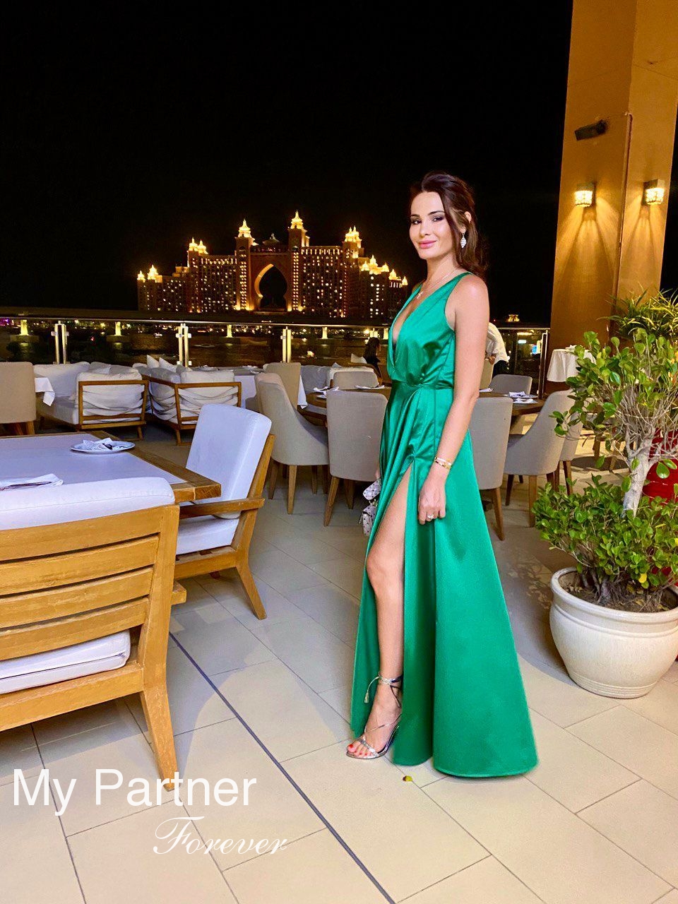 Russian Women Matchmaking - Meet Elena from Moscow, Russia