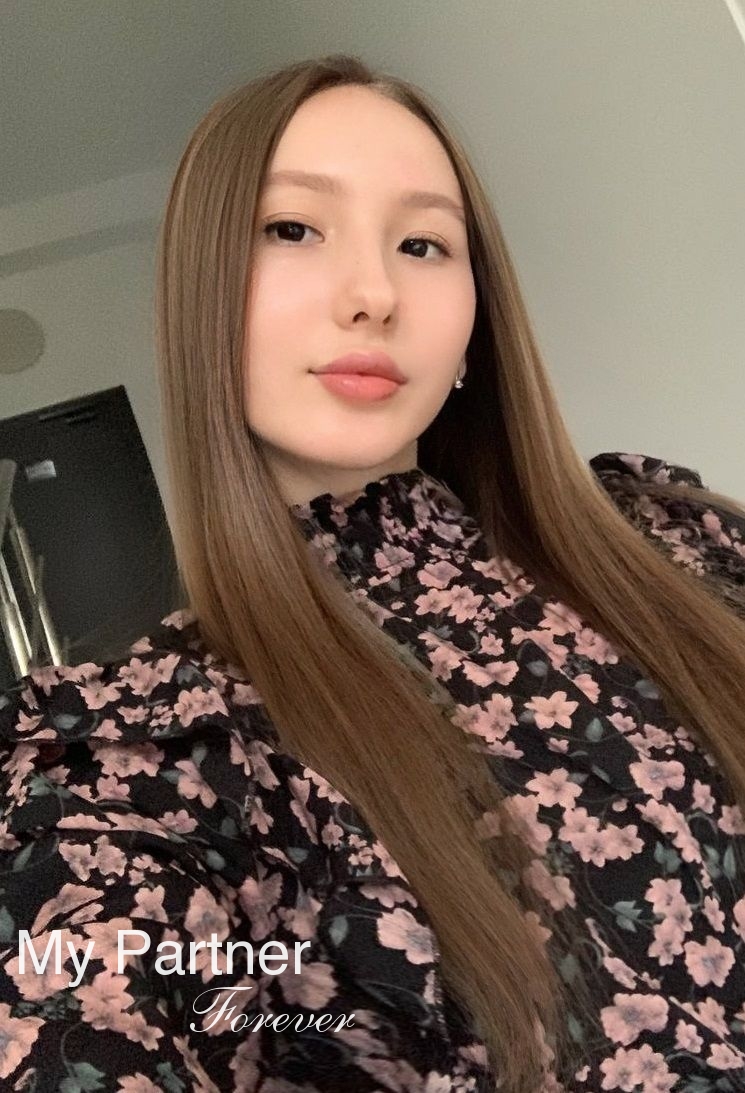 Single Girl from Ukraine - Anastasiya from Dniepropetrovsk, Ukraine