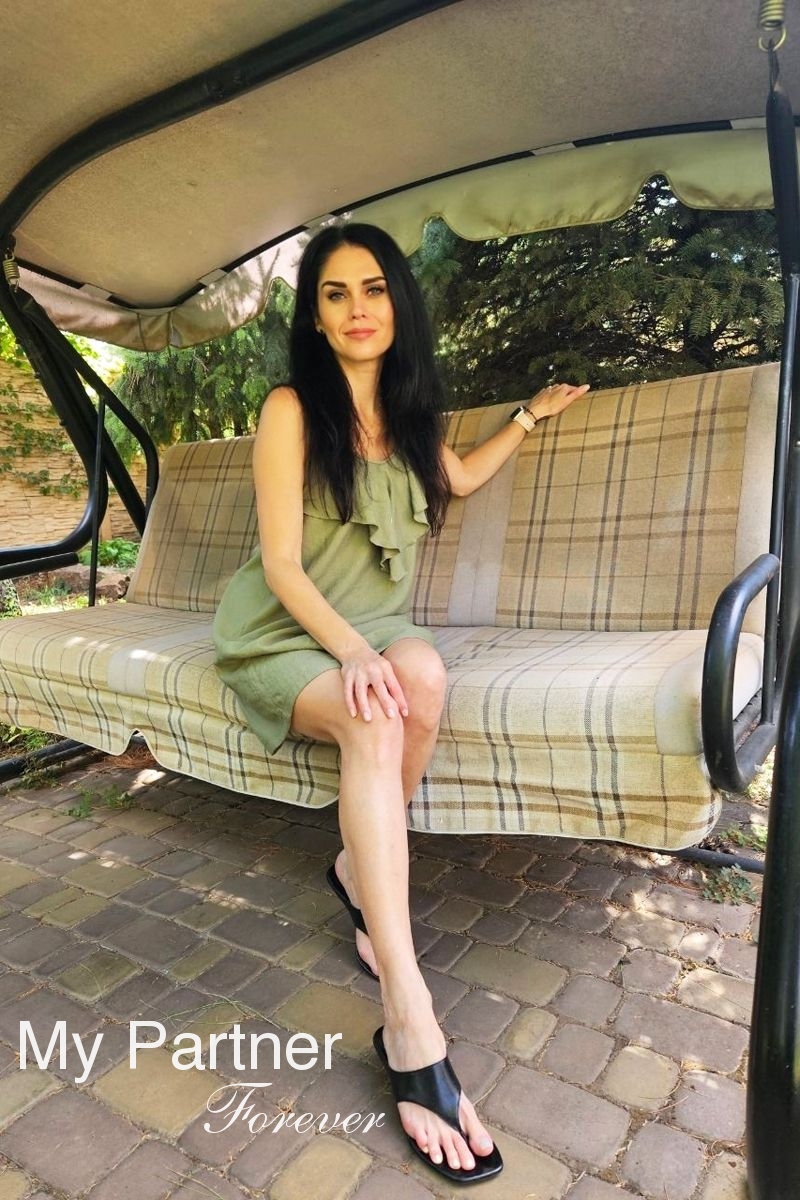 Single Ukrainian Girl Alla from Krivoj Rog, Ukraine