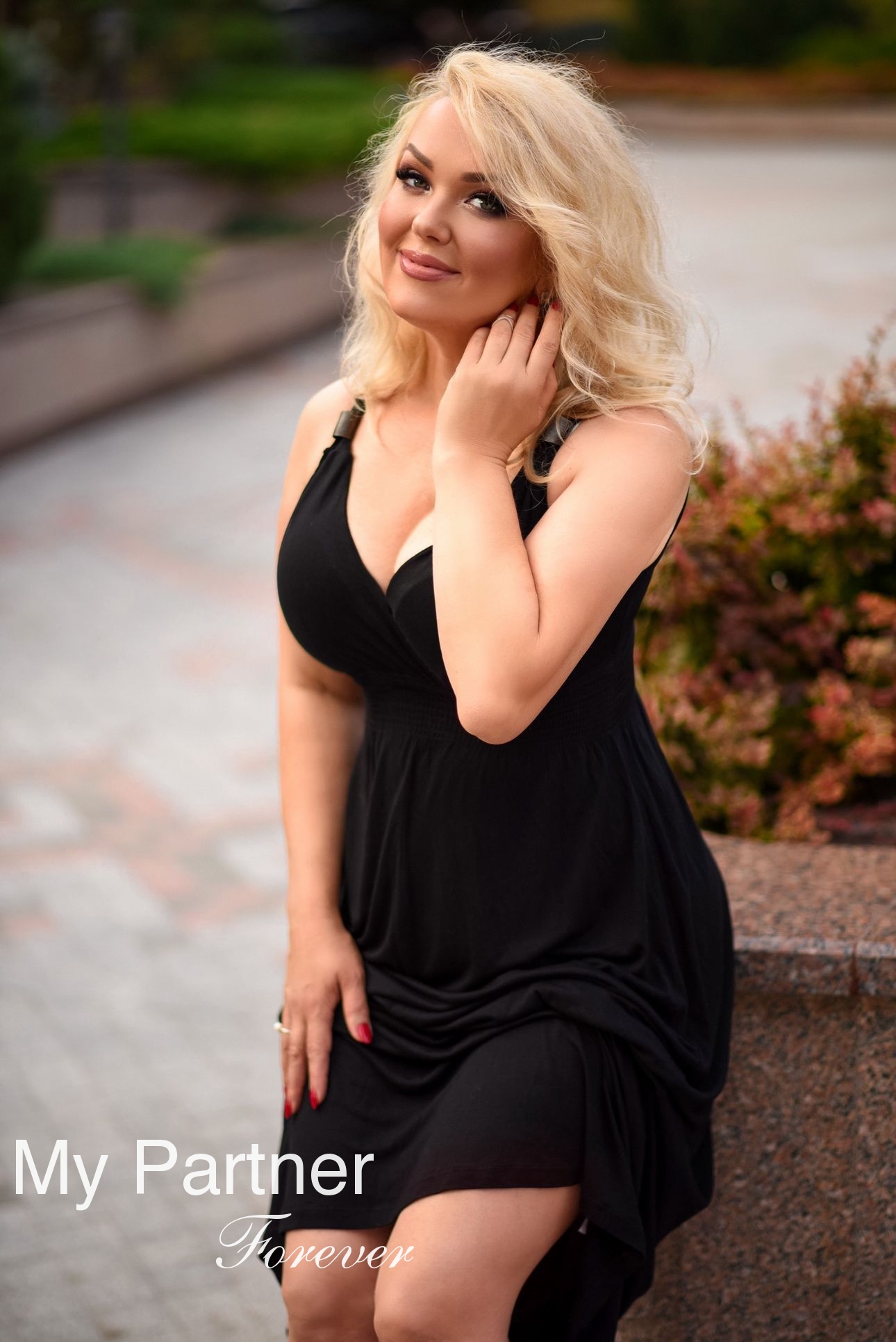 Single Ukrainian Girl Inna from Poltava, Ukraine