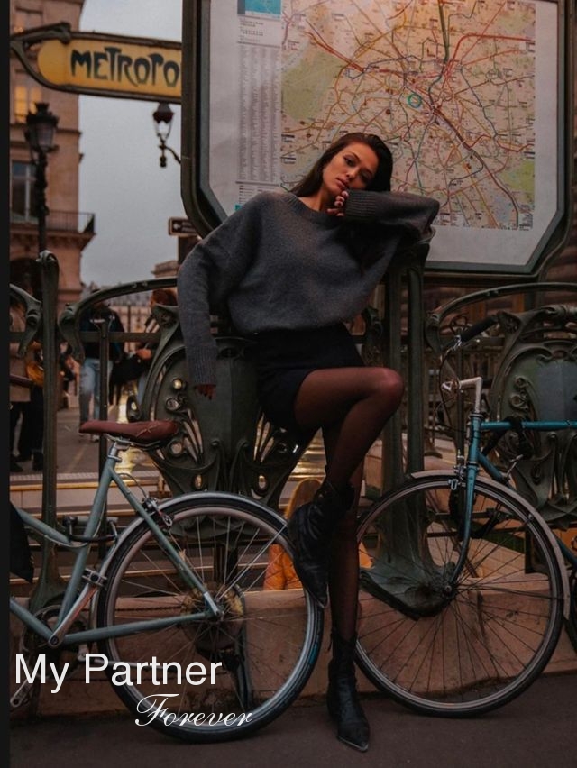 Stunning Bride from Ukraine - Yuliya from Kiev, Ukraine