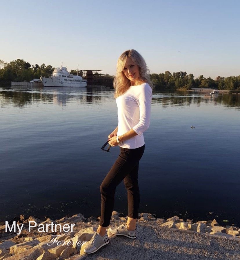 Ukrainian Girl Looking for Marriage - Irina from Zaporozhye, Ukraine