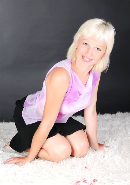 Online Dating with Gorgeous Ukrainian Woman Lilya from Sumy, Ukraine